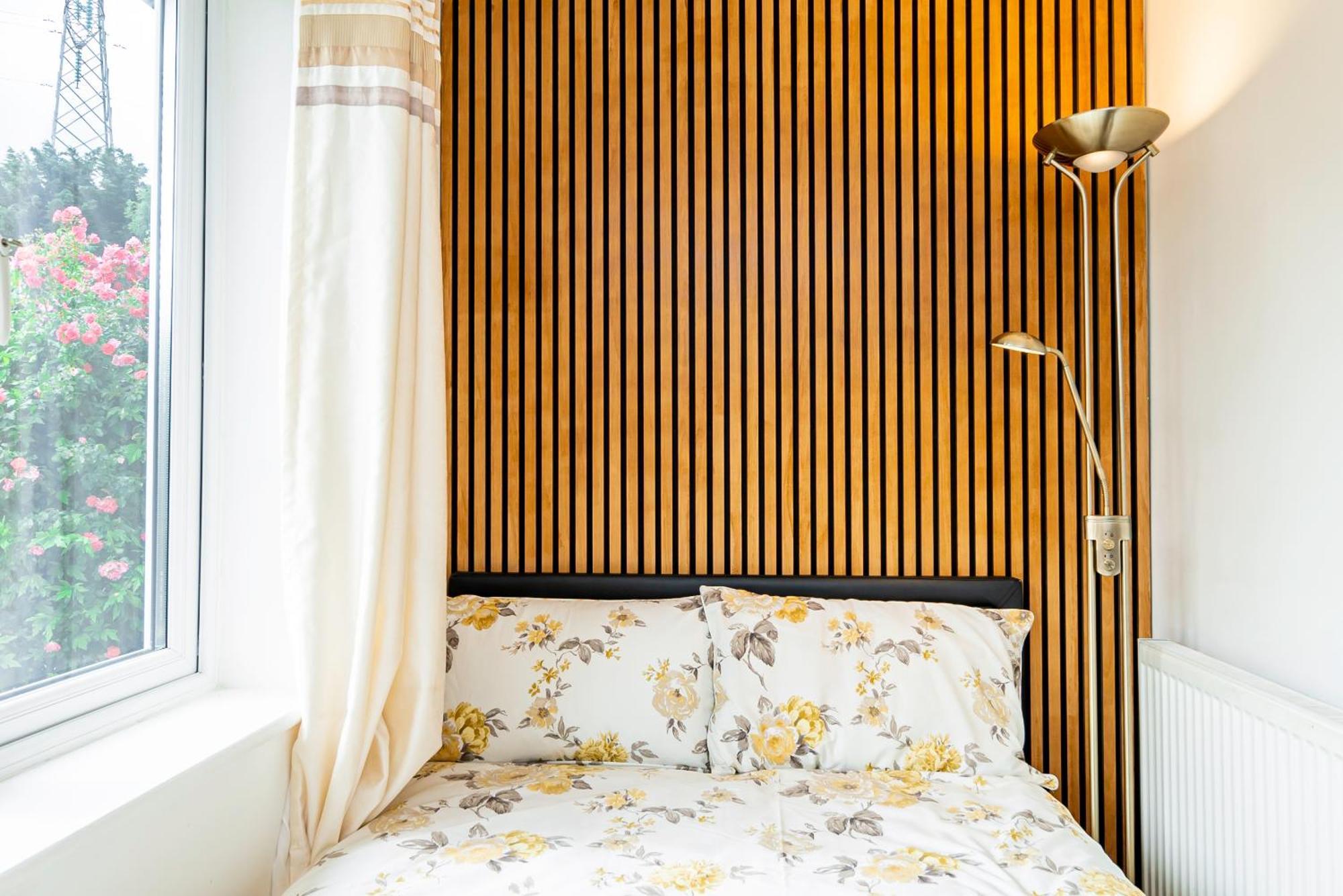 Earley Luxury Ensuite Room With Private Entrance Reading Eksteriør bilde